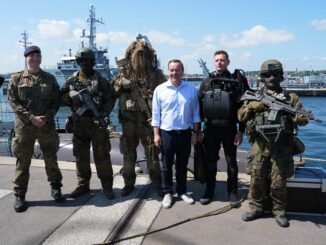 Verteidigungsminister Boris Pistorius (SPD) auf Besuch bei der Marine.