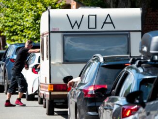 Diesmal stimmt in Wacken das Wetter bei der Anreise und es droht keine Schlammschlacht.