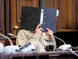 Im Prozess gegen einen mutmaßlichen Reichsbürger ist vor dem Hanseatische Oberlandesgericht das Urteil gefällt worden. (Archivbild)