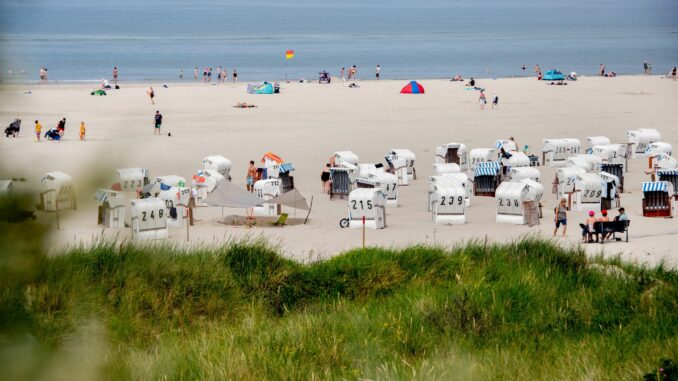 Auf der Insel Spiekeroog gibt es verschiedene Projekte für mehr Nachhaltigkeit. (Archivbild)