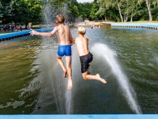 Nach langer Sanierung ist das Sommerbad Altengamme wiedereröffnet worden - der Eintritt ist frei