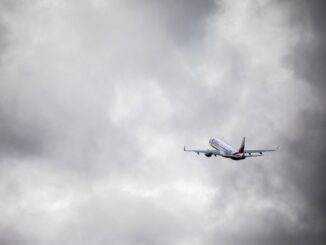 Die Zahl der aus Hamburg abgeschobenen Ausreisepflichtigen steigt. (Archivbild)