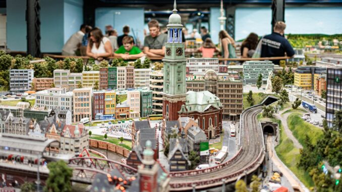 Das Miniaturwunderland in Hamburg ist zur beliebtesten Sehenswürdigkeit in Deutschland gewählt worden.