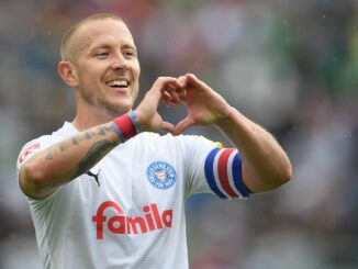 Sieht im 1. FC Heidenheim ein Vorbild: Kapitän Lewis Holtby von Bundesliga-Aufsteiger Holstein Kiel. (Archivbild)