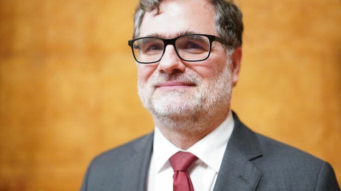 Kanzleramtschef Wolfgang Schmidt will für Bundestag kandidieren. (Archivbild)