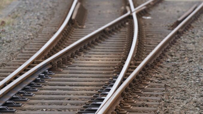 Auf den Nordbahn-Linien RB61 und RB71 gibt es Ausfälle wegen Bauarbeiten. (Symbolbild)