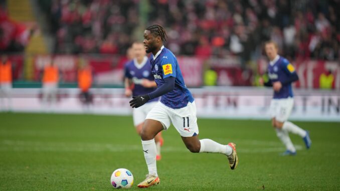 Rückkehr nach nur einem Jahr: Ba-Muaka Simakala wechselt von Holstein Kiel zum VfL Osnabrück.