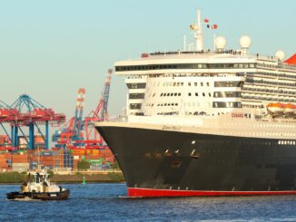 Die «Queen Mary 2» wird zur zweiten Stipvisite des Jahres in Hamburg erwartet. (Archivfoto)