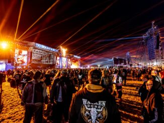 Auf dem Festival in Wacken geht es nach Polizeiangaben überaus friedlich zu.