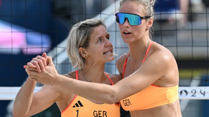 Laura Ludwig (l) und Louisa Lippmann stehen im Halbfinale bei den deutschen Meisterschaften. 