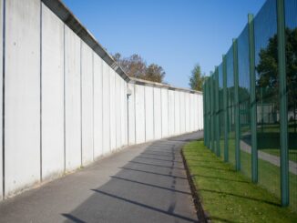 In der Jugendanstalt Schleswig war ein Brand in einer Zelle ausgebrochen. (Archivbild)