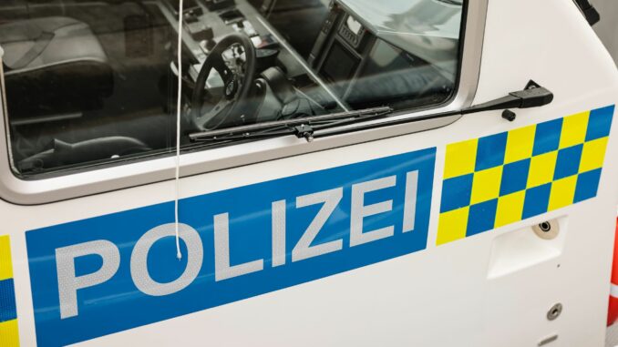 Ein Polizeieinsatz im Yachthafen von Grömitz hat für Aufsehen gesorgt. (Illustration)