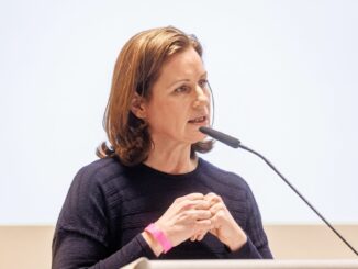 Die Hamburger FDP-Landesvorsitzende Sonja Jacobsen hat sich gegen Forderungen nach einem Ausstieg ihrer Partei aus der Ampel-Koalition im Bund infolge der Wahlschlappe der Liberalen in Thüringen und Sachsen gewandt. (Archivbild)