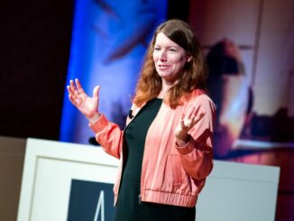 Anna Christmann (Bündnis90/ Die Grünen), Koordinatorin der Bundesregierung für die Deutsche Luft- und Raumfahrt, spricht auf dem Deutschen Luft- und Raumfahrtkongress.