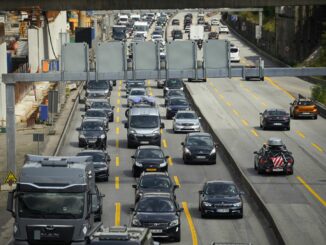 Hamburgs Autobahnen waren in den Sommerferien 2024 voller als noch 2023. (Symbolbild)