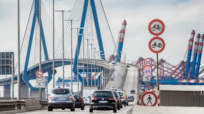 Die Köhlbrandbrücke ist wieder befahrbar. (Archivbild)