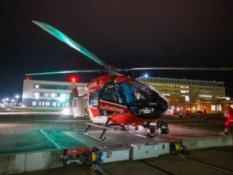 Teenager bei Wildunfall schwer verletzt - Rettungshubschrauber im Einsatz