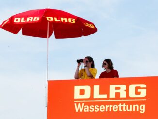 Besonders am Meer starben in Schleswig-Holstein 2024 mehr Menschen beim Schwimmen als im letzten Sommer. (Archivbild)