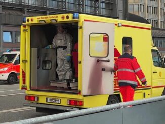 Ein Einsatzwagen am Hamburger Hauptbahnhof