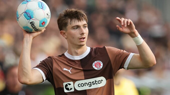 FC St. Paulis Scott Banks traf im Testspiel bei Hannover 96 doppelt.