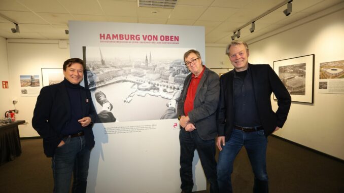 Die Fotoausstellung «Hamburg von oben» dokumentiert den Wiederaufbau Hamburgs und das Wirtschaftswunder der Nachkriegszeit.