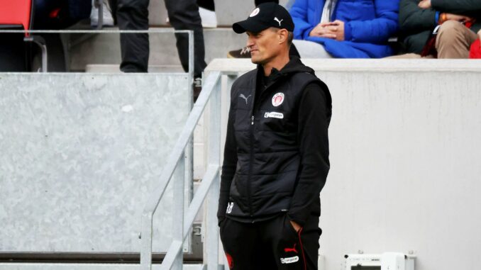 Trainer Alexander Blessin warnt vor Mainz 05.