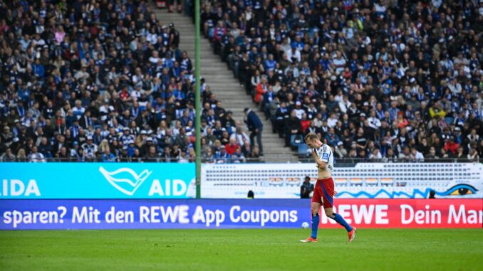 Sebastian Schonlau wurde für zwei Spiele in der 2. Fußball-Bundesliga gesperrt.