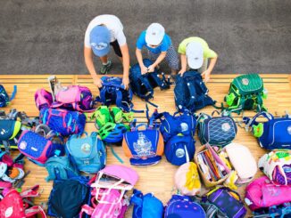 Für die Ganztagsbetreuung in Grundschulen brauchen die Kommunen Geld. (Archivbild)