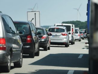 Nur in einem Bundesland gibt es noch weniger Autos pro Einwohner als in Hamburg. (Symbolbild)