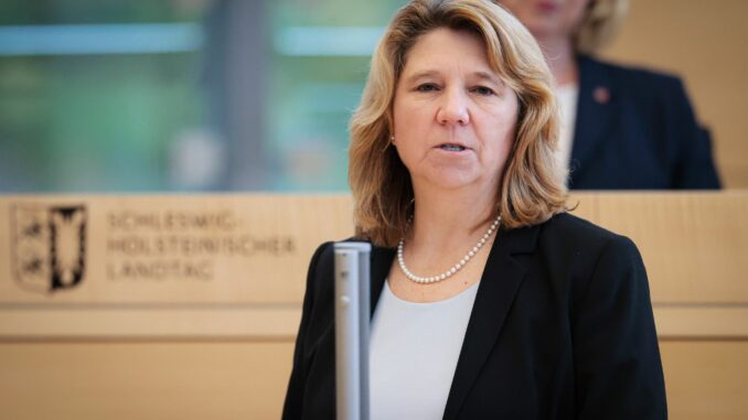 Kerstin von der Decken hat jüngst Änderungen an ihrer umstrittenen Justizreform vorgenommen. (Archivbild)