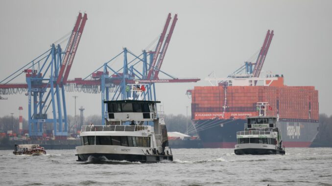 Das Deutsche Maritime Zentrum legt erstmals eine Studie zur Beschäftigungsentwicklung vor. (Archivbild)