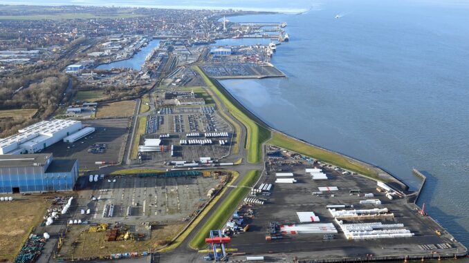 Hafen in Cuxhaven wird ab Februar 2025 ausgebaut. (Archivbild)