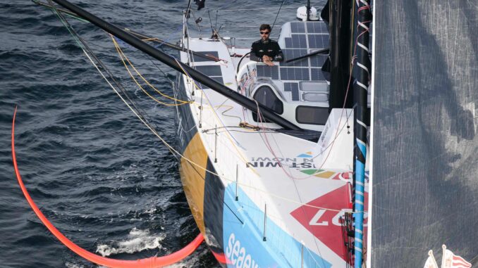 Die Führenden rücken bei der Vendée Globe zusammen.