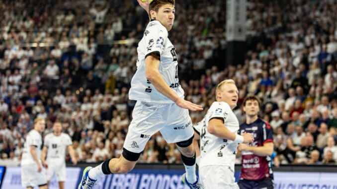 Lukas Zerbe und der THW Kiel spielten in Gummersbach.