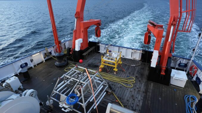 Das neue Unterwasserobservatorium liegt an Bord des Forschungsschiffs «Alkor»