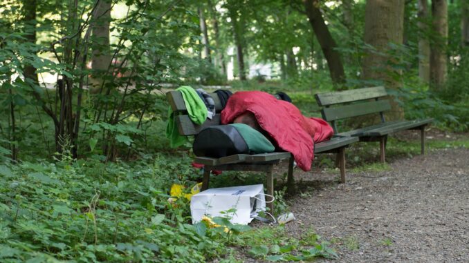 Erst einmal ein Dach über dem Kopf, das ist der Ansatz des Projektes Housing First. (Symbolbild)