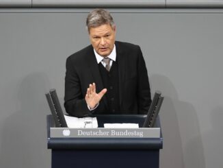 Bundeswirtschaftsminister Robert Habeck ist Kanzlerkandidat der Grünen. (Archivbild)