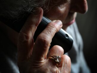 Auch in Schleswig-Holstein wurden Fälle von Enkeltrick-Betrug am Telefon aufgedeckt. (Symbolfoto)