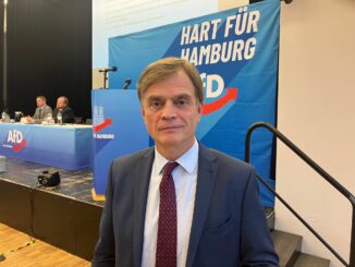 Die Hamburger AfD zieht erneut mit Bernd Baumann als Spitzenkandidat in den Bundestagswahlkampf