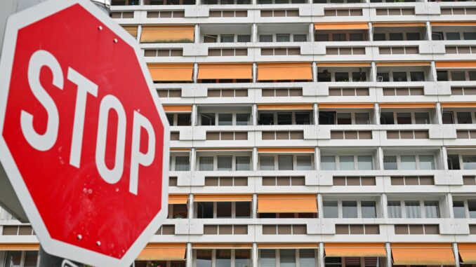 Mehrere Bundesländer wollen nach dem Ampel-Aus über den Bundesrat eine Verlängerung der Mietpreisbremse erreichen.  