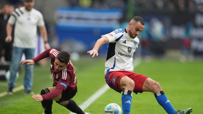 Lucas Perrins (r) Zeit beim HSV endet nach einem halben Jahr.