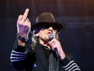 Panikrocker Udo Lindenberg hat zum Widerstand gegen Rechtsextremismus aufgerufen. (Archivbild)