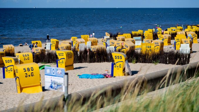 Laut einer IHK-Umfrage blicken die Tourismusbetriebe im Norden wenig optimistisch auf die nächste Urlaubssaison. (Symbolbild)