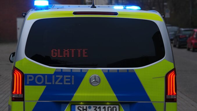 In Schleswig-Holstein hat es Dutzende leichte Glätteunfälle gegeben. (Symbolbild).