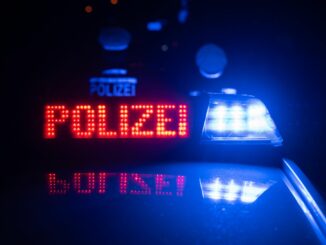 Ein 19-Jähriger ist nach einem Wohnungsbrand in Husum festgenommen worden (Archivbild).