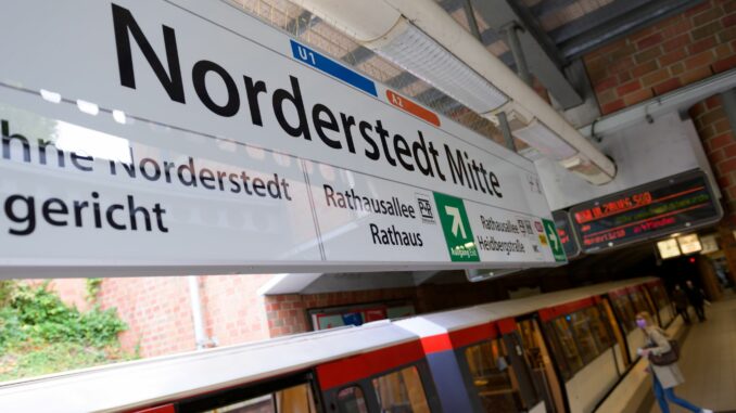 Wegen Bauarbeiten zwischen Norderstedt-Mitte und Ochsenzoll wird die U-Bahnlinie U1 für drei Wochen gesperrt. (Symbolbild)