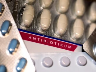 Die AOK ist besorgt wegen stark gestiegener Verordnungen von Antibiotika. (Symbolbild)