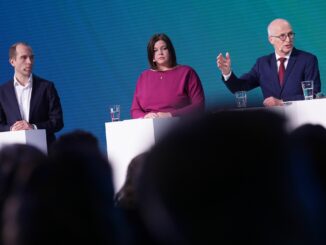 Auf Einladung des NDR diskutieren die Spitzenkandidaten Dennis Thering (CDU), Katharina Fegebank (Grüne) und Peter Tschentscher (NDR) ein letztes Mal vor der Bürgerschaftswahl. (Archivbild)