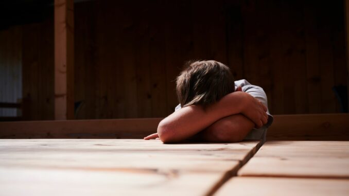 Sie sollen ein größeres Ausmaß gehabt haben als bisher angenommen: Fälle von sexualisierter Gewalt bei den christlichen Pfadfindern im Kieler Stadtteil Pries-Friedrichsort in den 1990er Jahren. (Symbolbild)