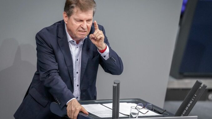 Ralf Stegner setzt auch auf die unentschlossenen Wählerinnen und Wähler bei der Bundestagswahl. (Archivbild)